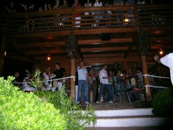 locali di live music a santa maria navarrese